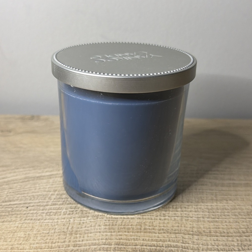 Yankee Candle Warm Luxe‎ Cashmere Blue Single Wick Scented Jar Candle New 7oz - Picture 3 of 8